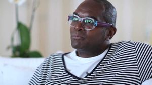 Dennis Morris