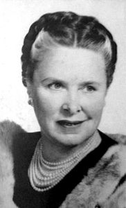 Lillian de la Torre