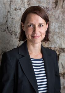 Kati Weiss