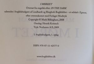 I mørket