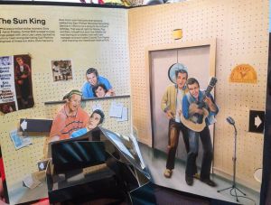 Elvis Musical Pop Up