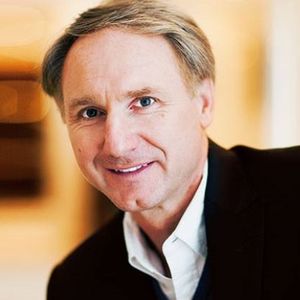 Dan Brown
