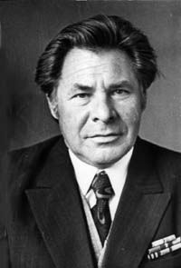 Евгений Иванович Носов