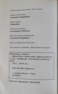 Misterio bufo, Moscú arde y algunos poemas