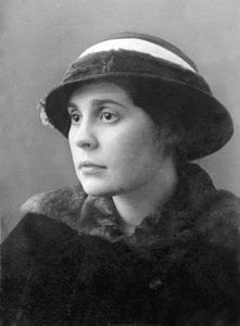 Лиля Юрьевна Брик