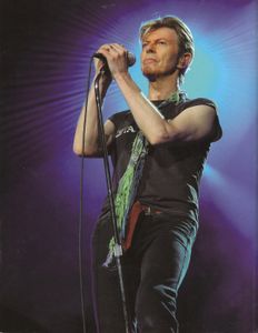 David Bowie - Le Retour Du Heros - (Numero Collector)