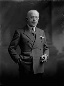 Edward Le Bas