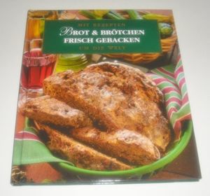 Brot und Brötchen frisch gebacken