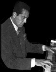 Héctor María Artola