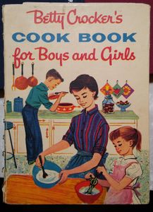 Betty Crockers Cookbook For Boys and Girls