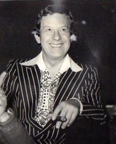 Mariano Mores