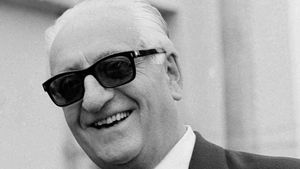 Enzo Ferrari (2)