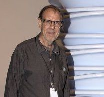 Robert Therrien