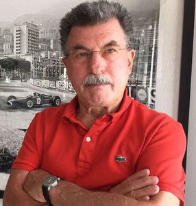 Rainer W. Schlegelmilch