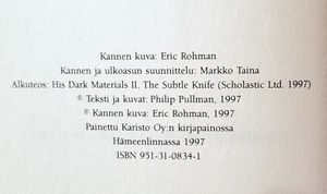Salaperäinen veitsi