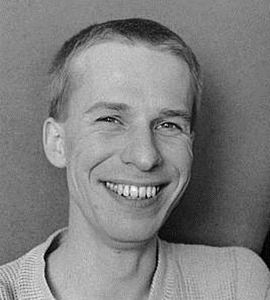 Stephen Luscombe