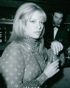 Nathalie Delon