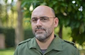 Víctor Lenore
