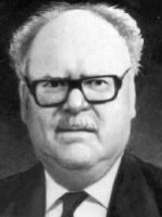 Mack Reynolds