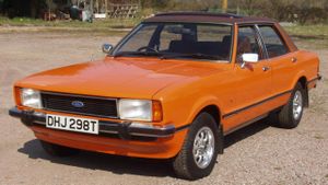 Ford Cortina