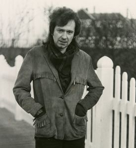 Ian Ravendale