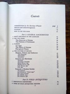 Collins Field Guide to Archeology in Britain