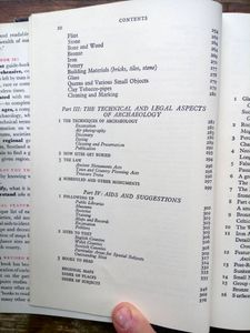 Collins Field Guide to Archeology in Britain