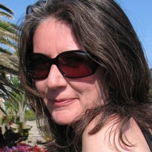 Julia Lloyd