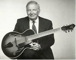 Bucky Pizzarelli