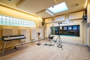 Bauer Studios