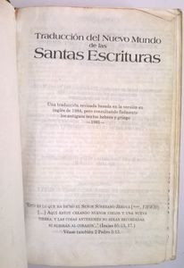 Traducción Del Nuevo Mundo De Las Santas Escrituras