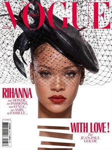 VOGUE Paris - 0983