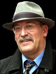 Andreu Martín