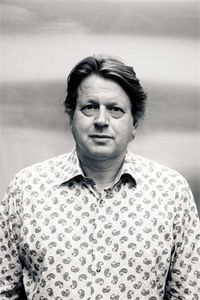 Peter F. Hamilton