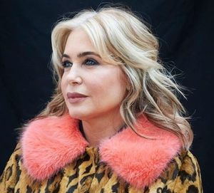 Brix Smith Start