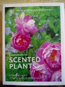 Royal Horticultural Society Companion To Scented Plants