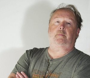 Tom Skjeklesæther