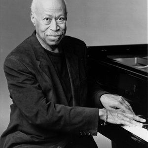 Ronnie Mathews