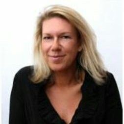 Fiona Senior