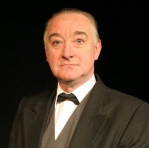 Roger Llewellyn