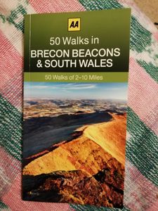 50 Walks in Brecon Beacons & South Wales