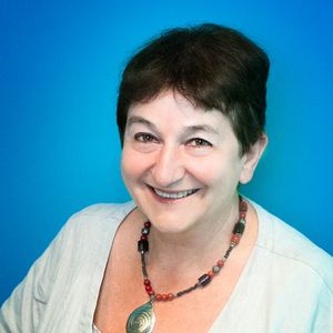 Ros Schwartz