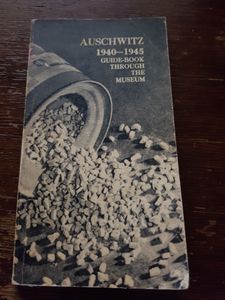 Auschwitz 1950-1945 Guide Book