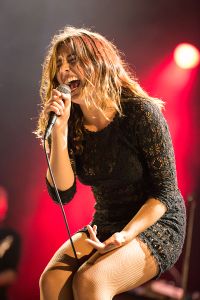 Izïa