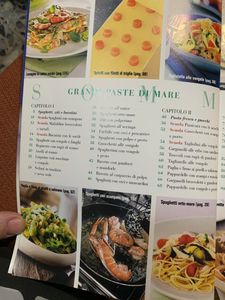 Il Meglio Di Sale & Pepe. Grandi Paste Di Mare. Il Pesce Diventa Protagonista Di 60 Imperdibili Sughi. Per Condire Penne, Tagliatelle, Gnocchi E Anche Ravioli