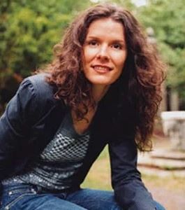 Edie Brickell