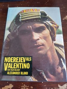 Noerejev Als Valentino
