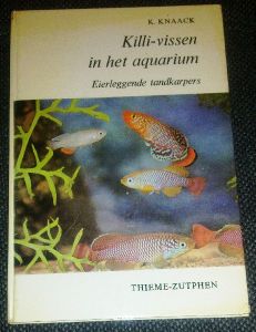 Killi-Vissen In Het Aquarium. Eierleggende Tandkarpers