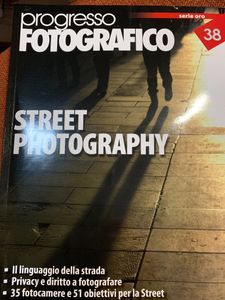Progresso Fotografico - Serie Oro - (N.38) - Street Photography