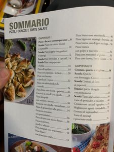 Il Meglio Di Sale & Pepe -Pizze, Focacce E Torte Salate. Impasti Fragranti Esaltano Ricche Farciture Gourmand. Ghiottonerie Tradizionali O Creative, Ma Sempre Appetitose (N. 144)